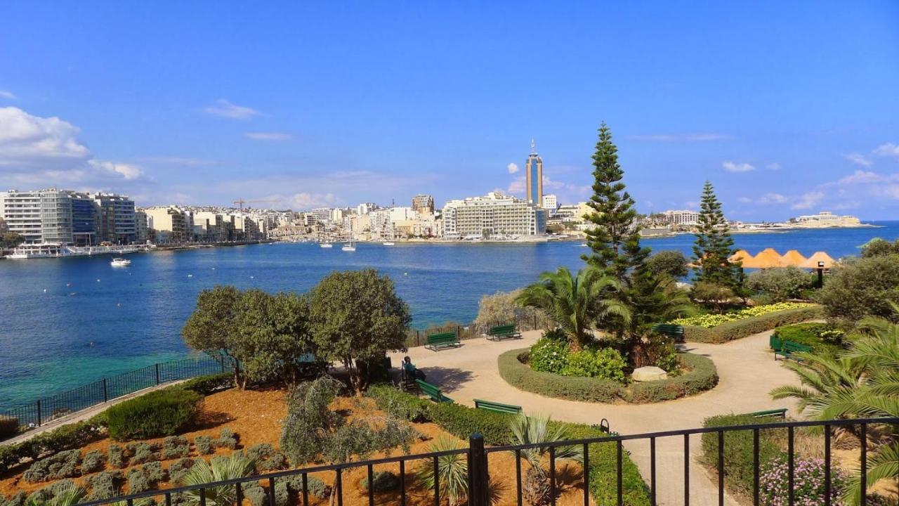 Unbeatable Location Valletta And Harbour Views Leilighet Sliema Eksteriør bilde