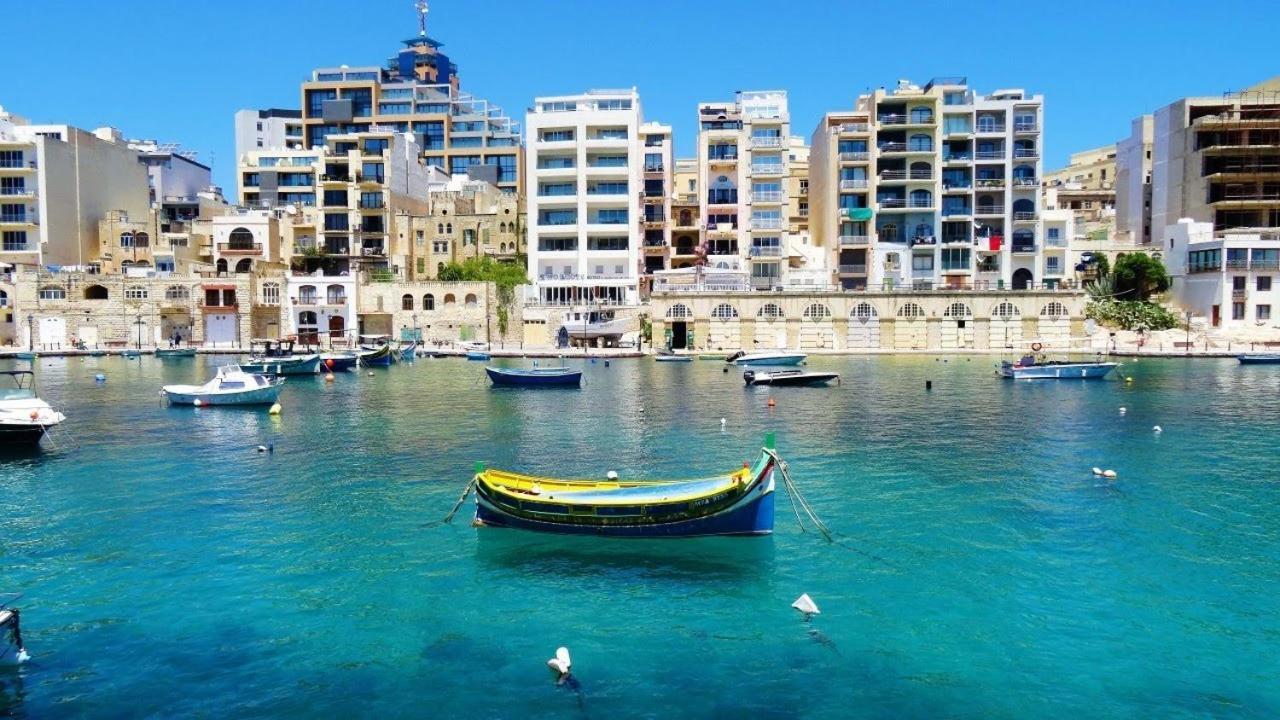 Unbeatable Location Valletta And Harbour Views Leilighet Sliema Eksteriør bilde