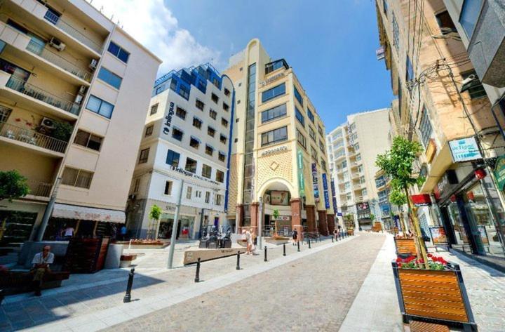 Unbeatable Location Valletta And Harbour Views Leilighet Sliema Eksteriør bilde